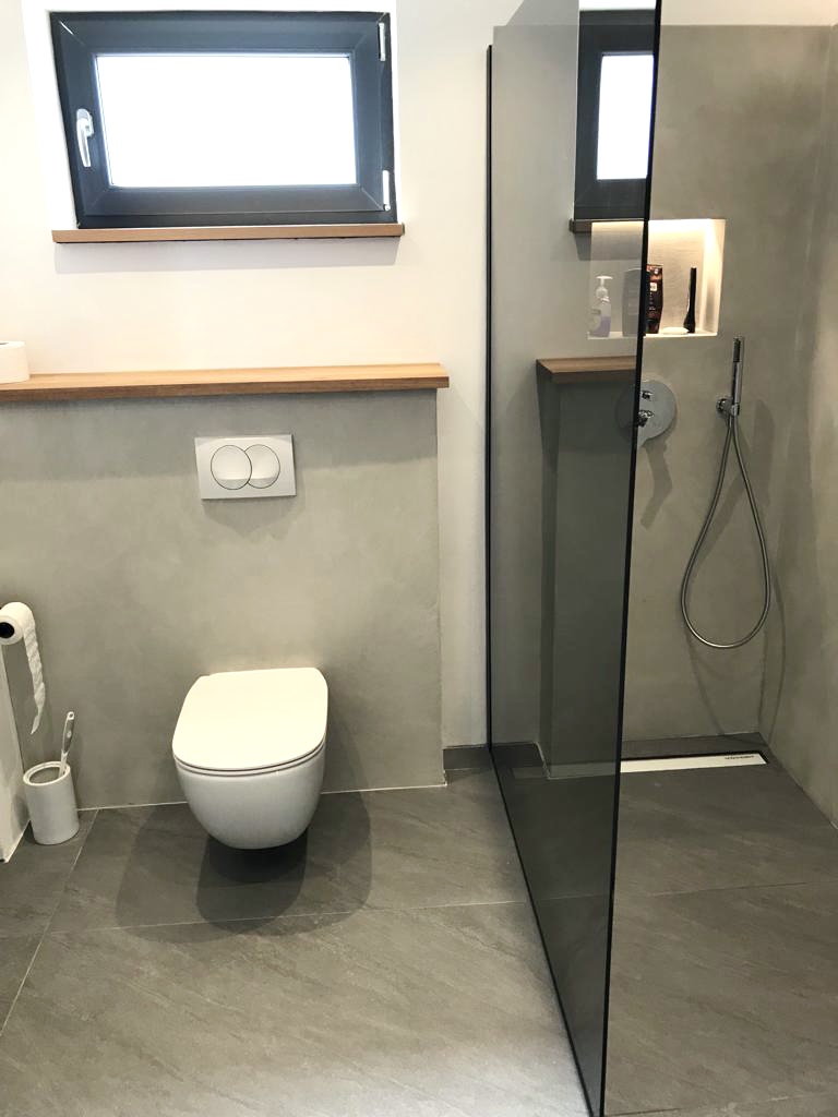 Kupaonica Caqui Suave Concrete mat na zidu 2 Kupaonica mikrocement Caqui Suave Concrete mat